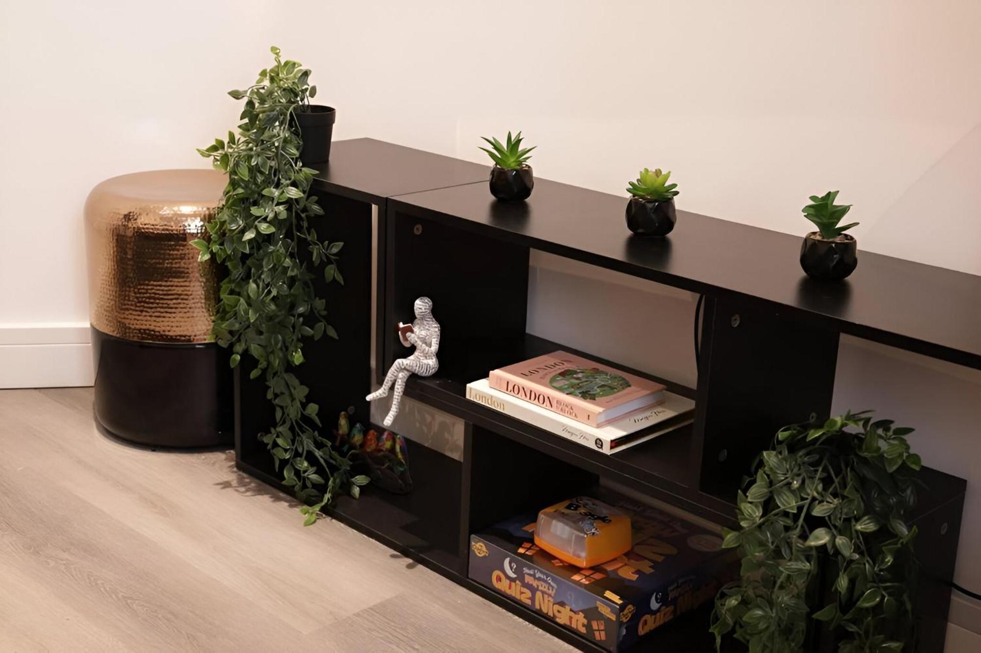 Cozy Vibes Refined 2Br Flat Apartman Bury Kültér fotó